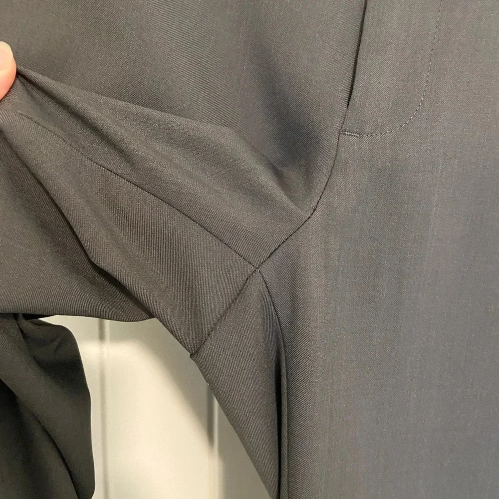 EUC | Haggar men’s‎ premium comfort flat front slim fit dress pants — 32x32